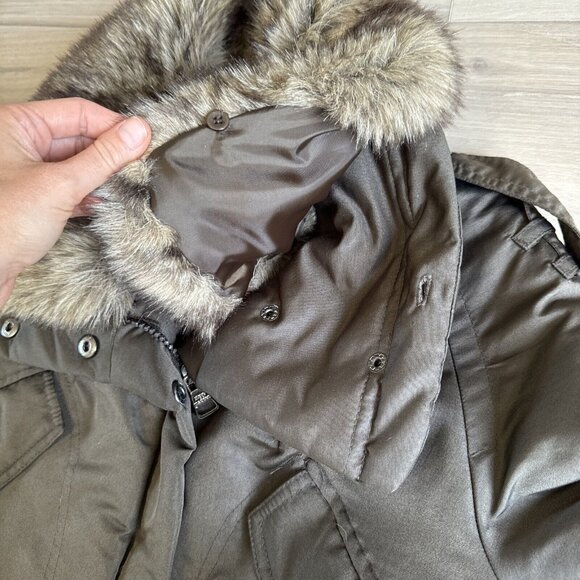 Steve Madden puffer jacket Full Zip Faux Fur Trimmed Hood Size‎ Small Women’s - Picture 10 of 11